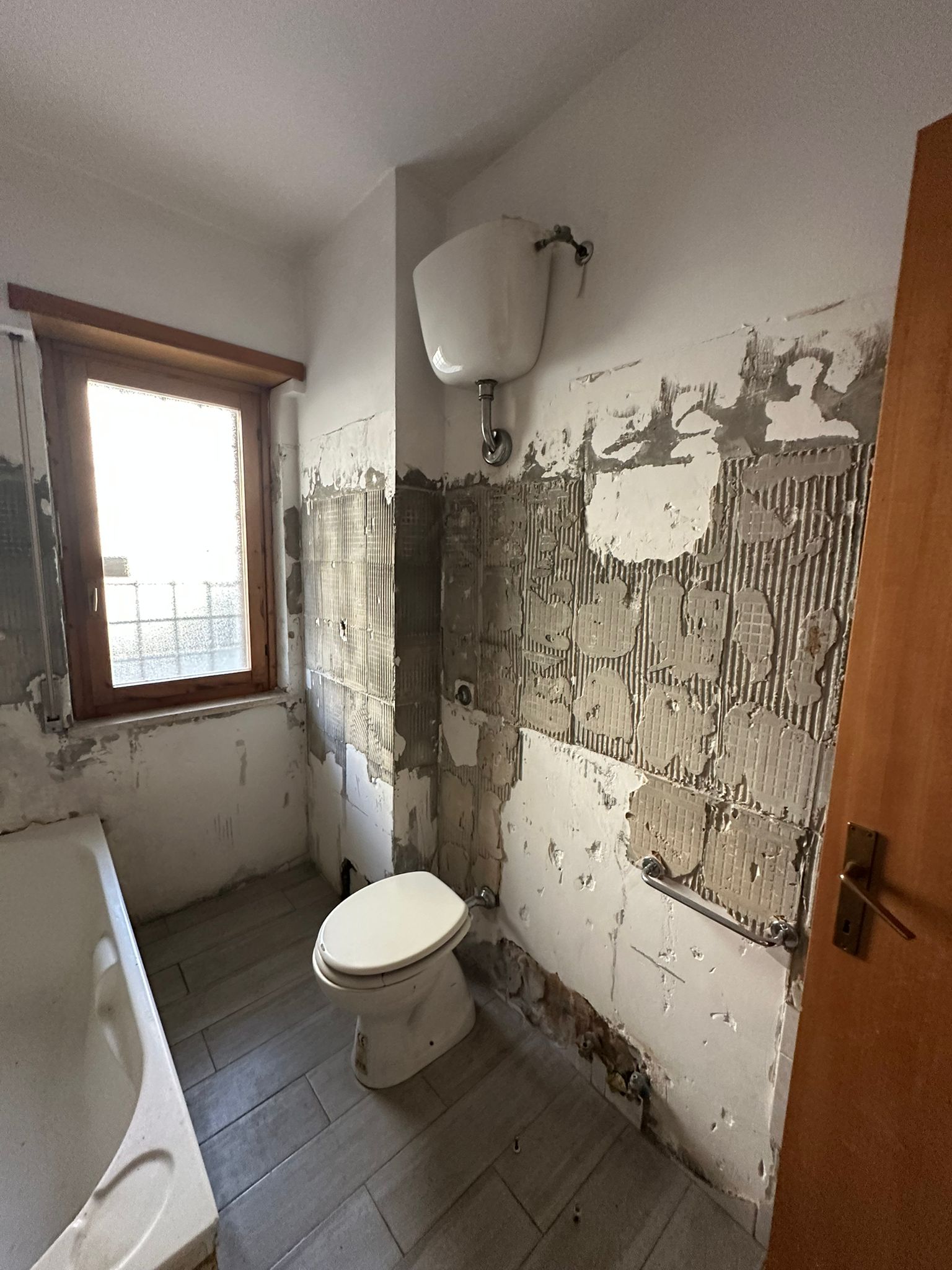 Bagno Prima 3 Via Sante Vandi, 39